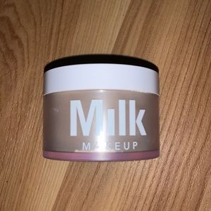 Milk Makeup Loose Powder